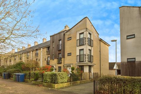 Circus Drive, Cambridge
