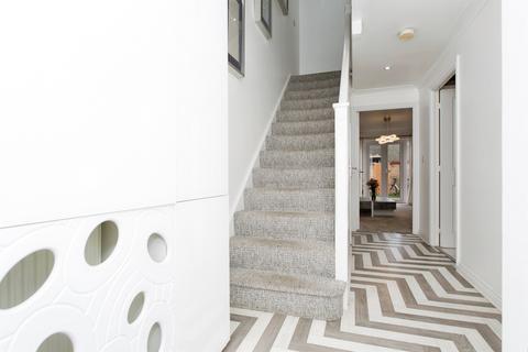 undefined, Circus Drive, Cambridge