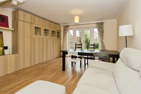 undefined, Chariot Way, Cambridge