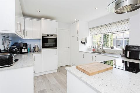 4 bedroom detached house for sale, Park Road, Sawston, Cambridge