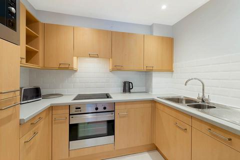 1 bedroom flat to rent, Buckingham Palace Road, Westminster, London, SW1W
