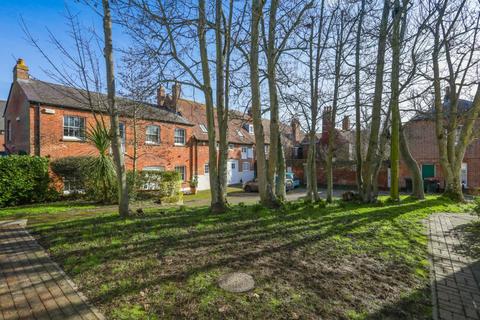 2 bedroom flat for sale, Orient Place, Canterbury, Kent, CT2