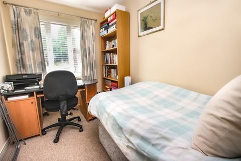 2 bedroom end of terrace house for sale, Castle Road, Wellingborough NN8