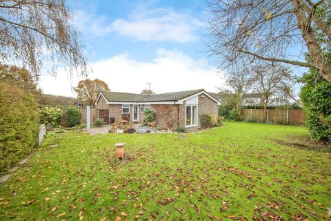 5 bedroom detached bungalow for sale, St. Johns Road, Colchester
