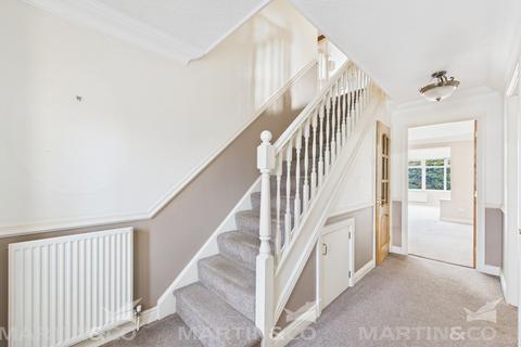 5 bedroom detached house for sale, Woodlands Rise, Campsall