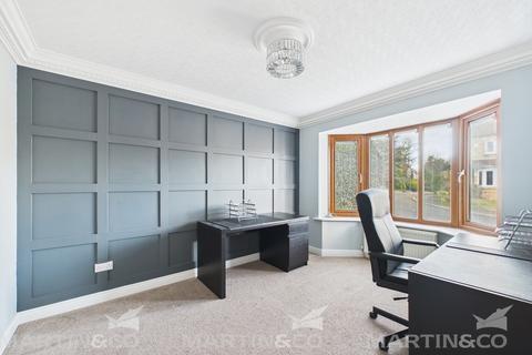 5 bedroom detached house for sale, Woodlands Rise, Campsall