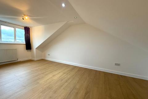 undefined, Malvern Avenue, Harrow HA2