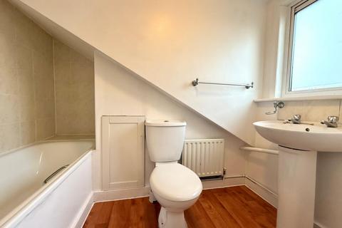 1 bedroom in a house share to rent, Malvern Avenue, Harrow HA2