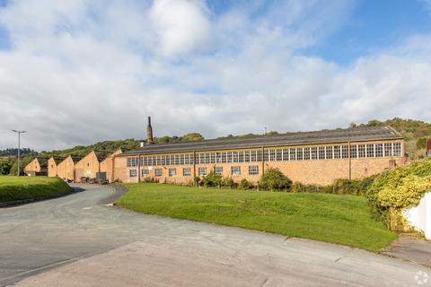 Property to rent, Stowfield Lydbrook GL17 9NG