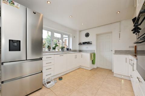 undefined, Ross Close, Saffron Walden