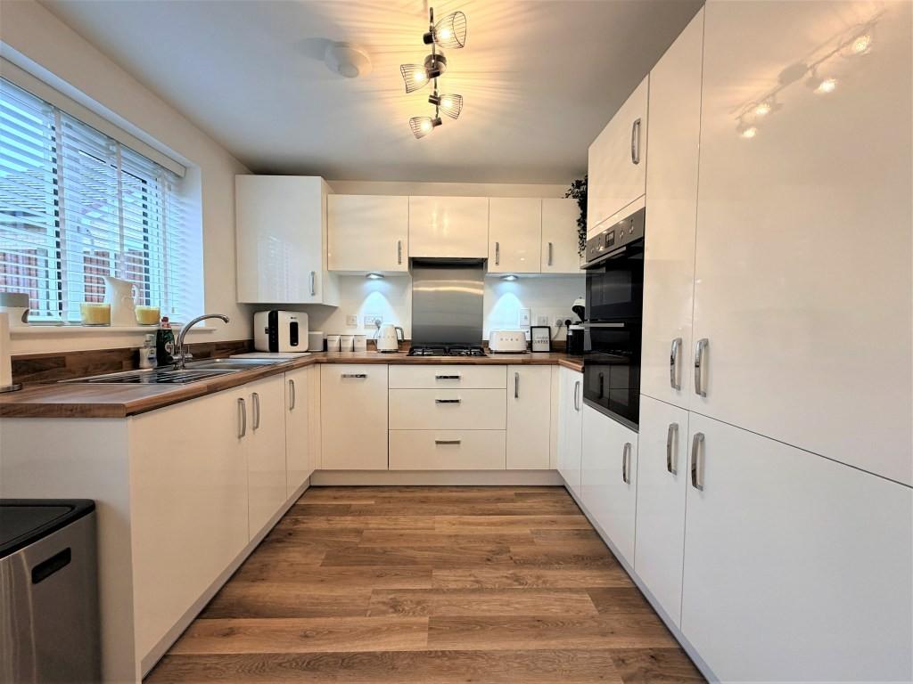 Kitchen and dining2