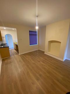 3 bedroom end of terrace house to rent, Welbeck Street, Worksop S80