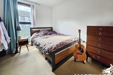 2 bedroom apartment to rent, Upper Chase, Chelmsford