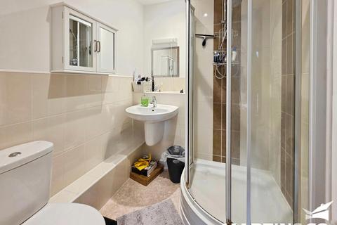 2 bedroom apartment to rent, Upper Chase, Chelmsford