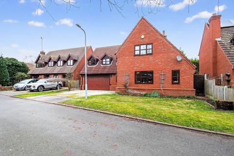 4 bedroom detached house for sale, Salisbury Drive, Stafford, ST16
