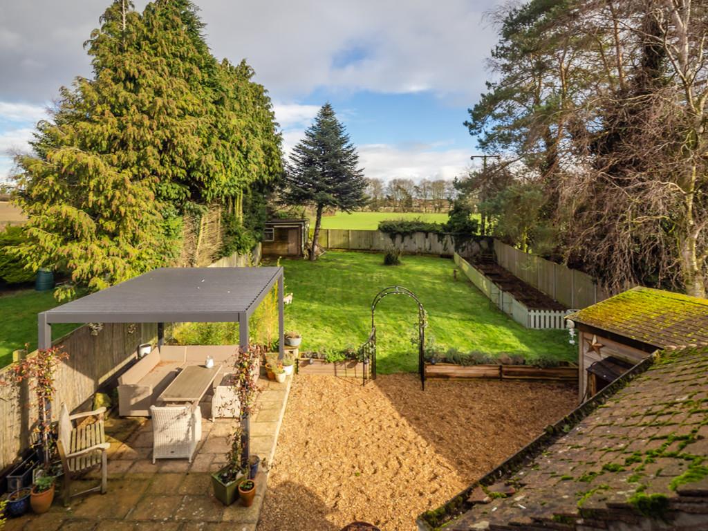17 Groveside-26