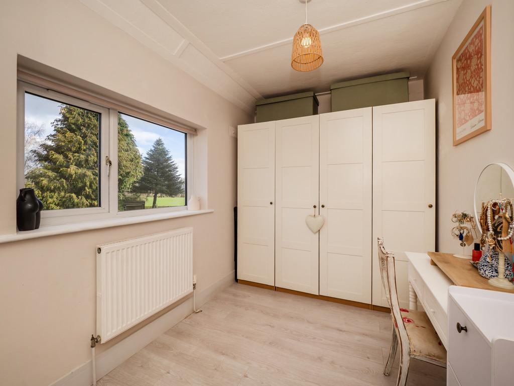 17 Groveside-35