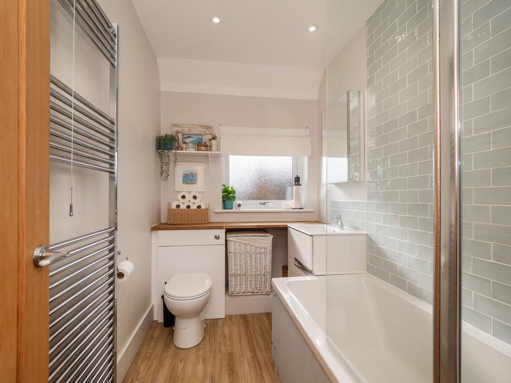 17 Groveside-41