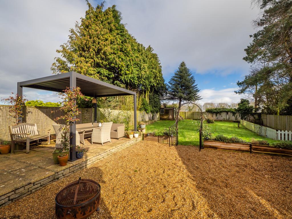 17 Groveside-15