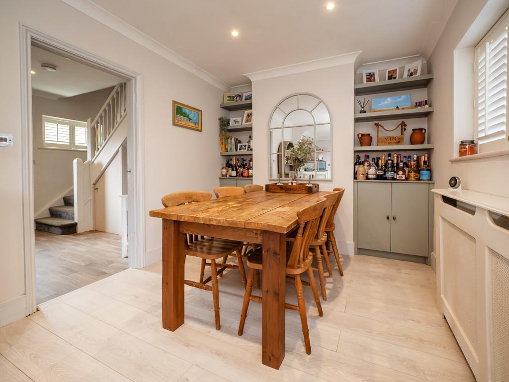 17 Groveside-72