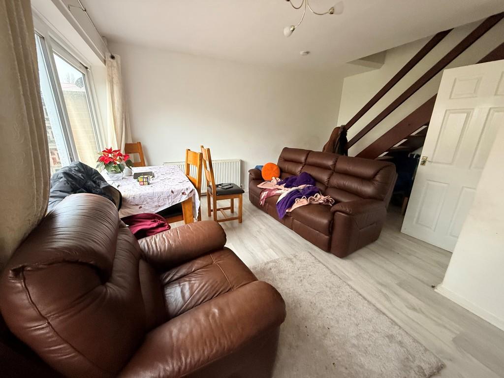 Lounge 2