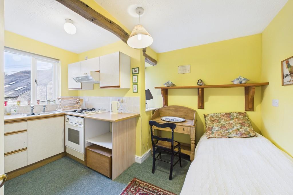 Second Kitchen