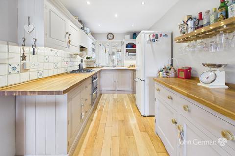 4 bedroom detached house for sale, Park Lane, Sutton Bonington