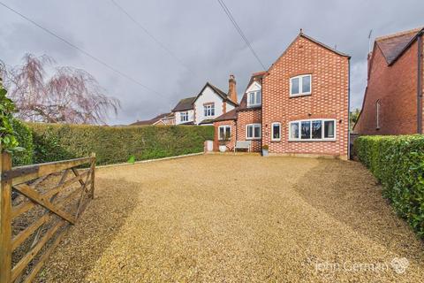 4 bedroom detached house for sale, Park Lane, Sutton Bonington