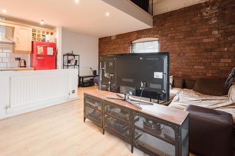 2 bedroom apartment for sale, The Warehouse, Victoria Quays, Sheffield, S2 5SY