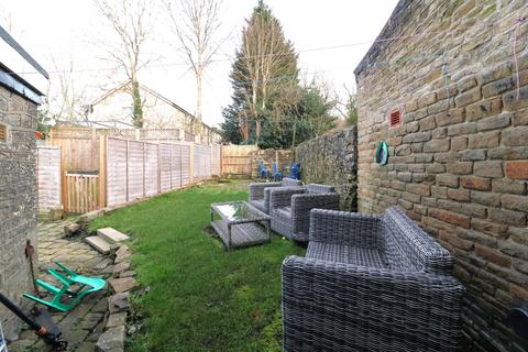 4 bedroom terraced house for sale, Charlestown Road, Glossop SK13