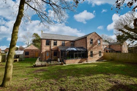 4 bedroom detached house for sale, James Close, Barmby Moor