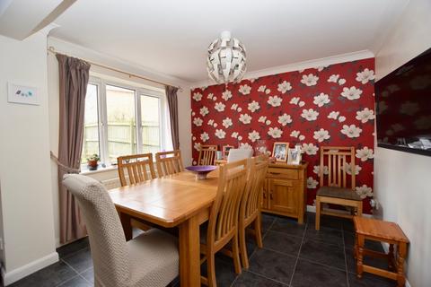 4 bedroom detached house for sale, Nicholson Court, Pocklington