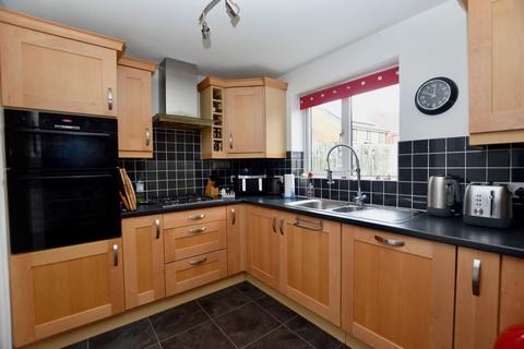4 bedroom detached house for sale, Nicholson Court, Pocklington