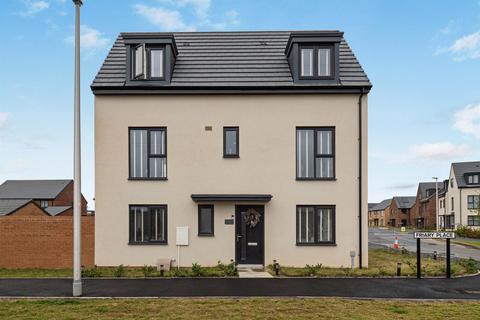4 bedroom detached house for sale, Friary Place, Kingswood, Hull