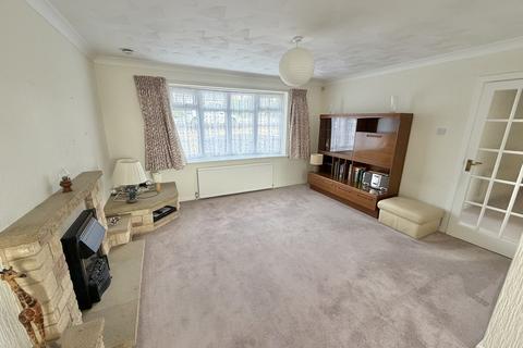 3 bedroom detached bungalow for sale, Barn Road, Broadstone