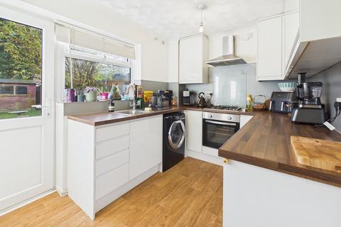 2 bedroom terraced house for sale, Honeysuckle Way, Bury St Edmunds IP32