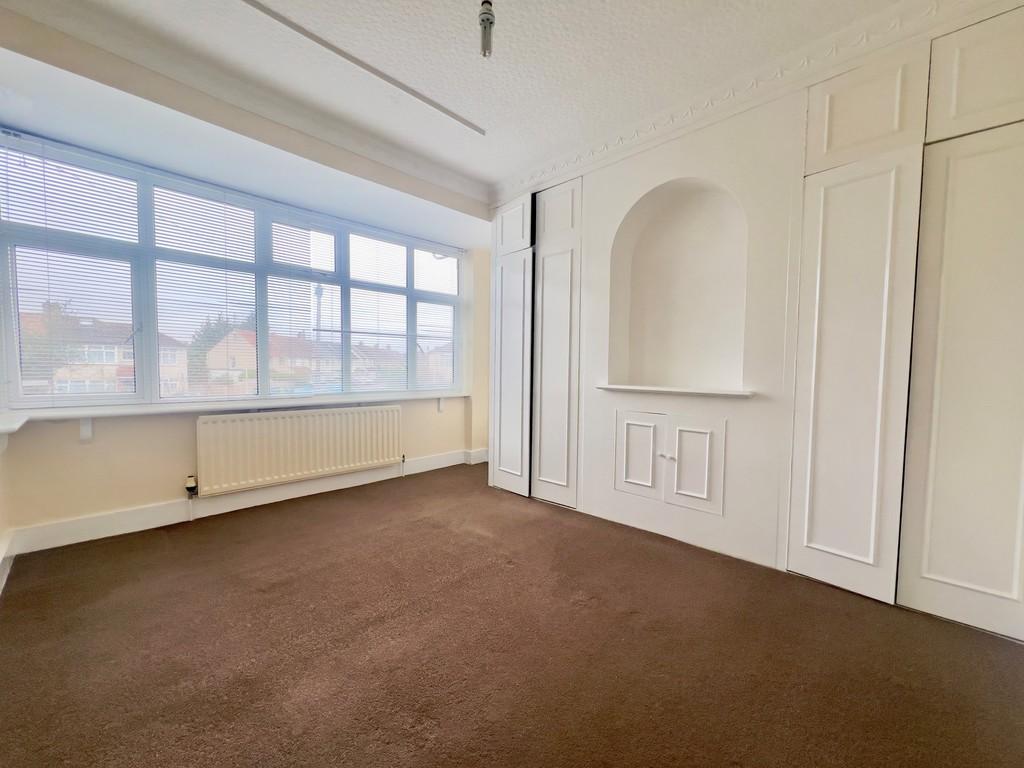 Front bed