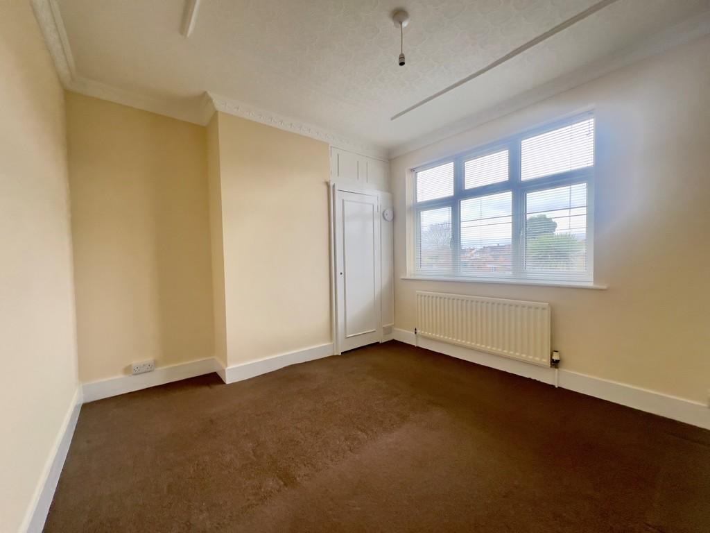 Rearbedroom