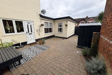 2 bedroom apartment for sale, Lower Pasrkstone, Poole