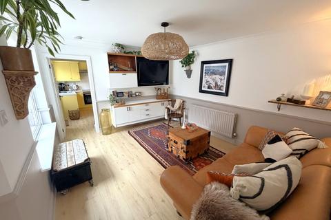 2 bedroom apartment for sale, Lower Pasrkstone, Poole