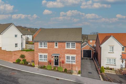 undefined, Midsummer Road, Pontrhydyrun, Cwmbran