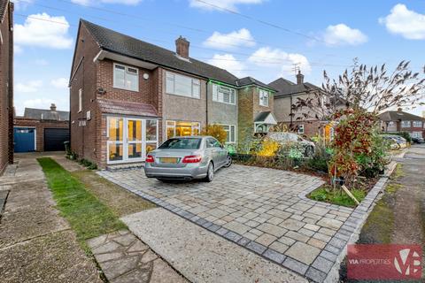 Penton Drive, Waltham Cross EN8