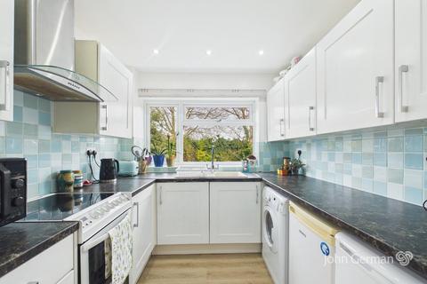 3 bedroom detached house for sale, Captains Lane, Barton Under Needwood