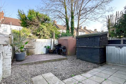 undefined, Beedell Avenue, Westcliff On Sea SS0