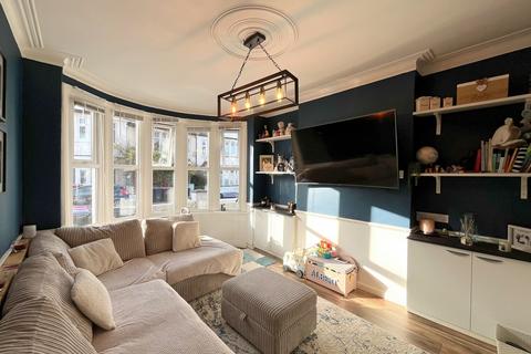 undefined, Beedell Avenue, Westcliff On Sea SS0