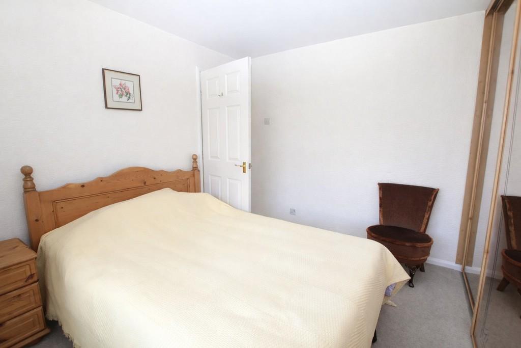 Bedroom2angle2