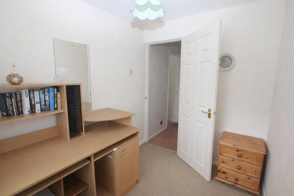 Bedroom3angle2