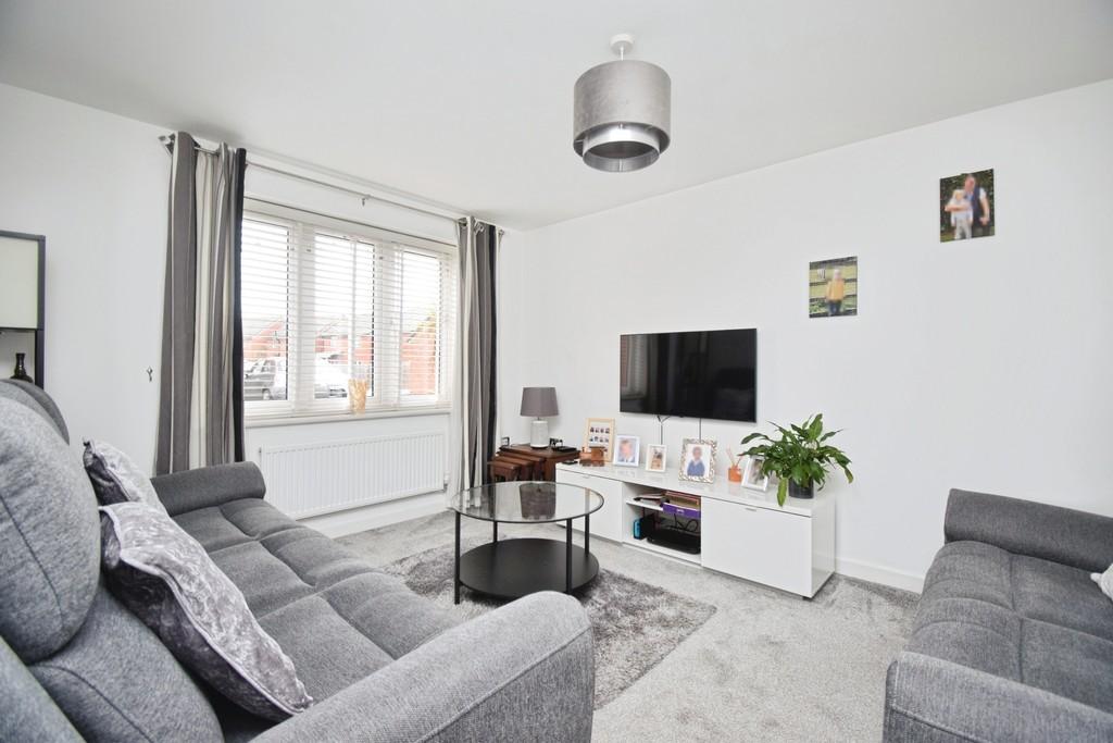 Living Room (2)