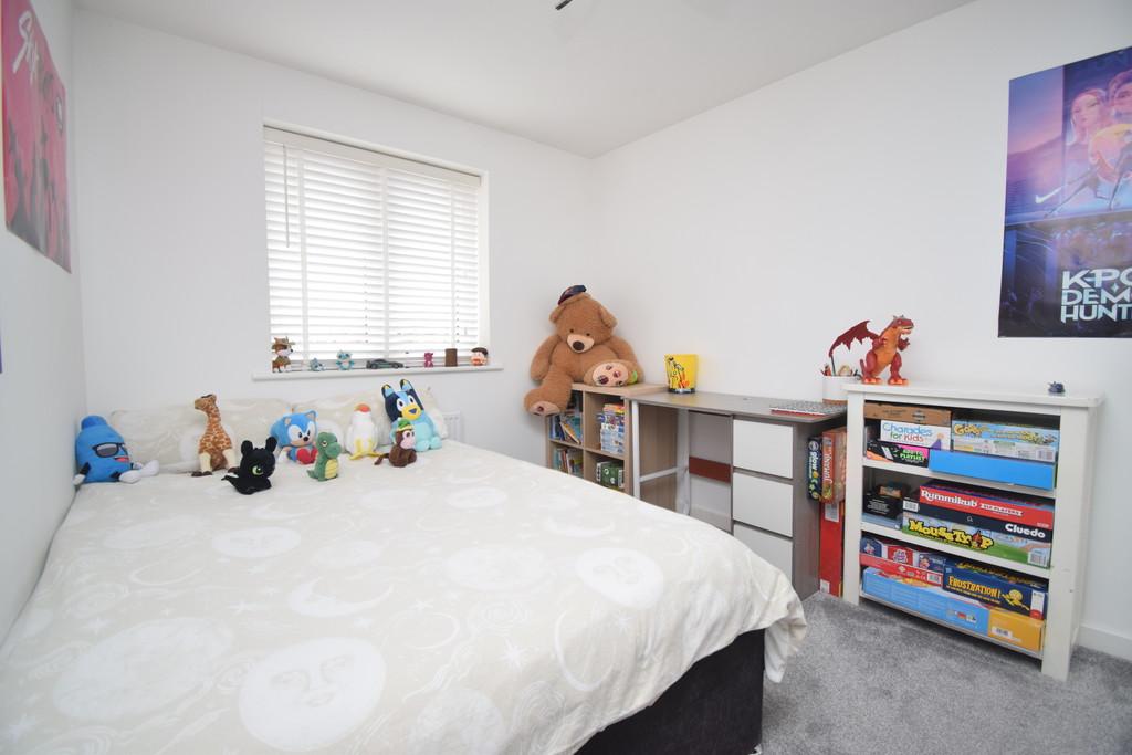 Bedroom (2)