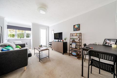 2 bedroom apartment for sale, Ramsbury Drive, Hungerford